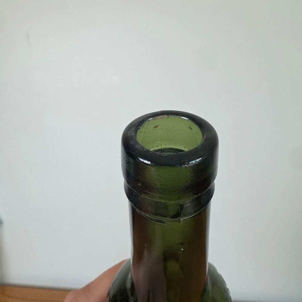 DARK OLIVE‎ GREEN Antique glass DR JGB SIEGERT & SONS Bitters Bottle